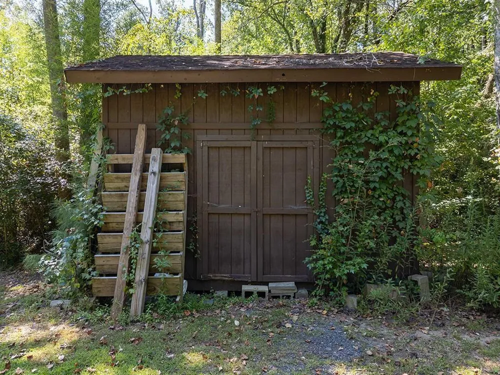 4398 King Valley Drive SE Smyrna, GA 30082