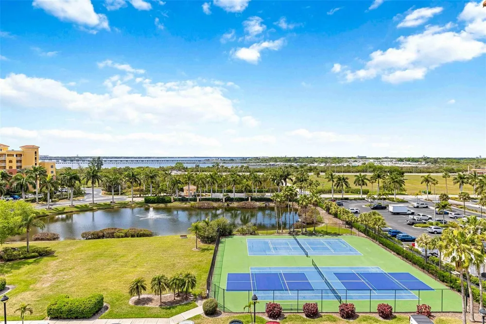 606 RIVIERA DUNES WAY #601 Palmetto, FL 34221
