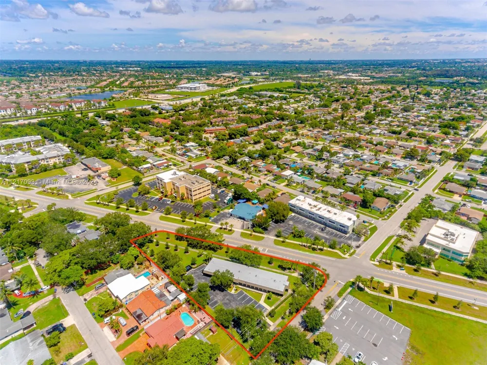 7700 Davie Road Ext Hollywood, FL 33024