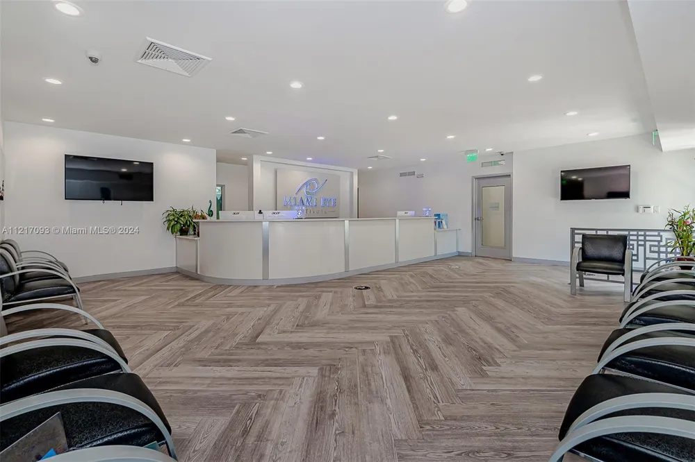 7700 Davie Road Ext Hollywood, FL 33024
