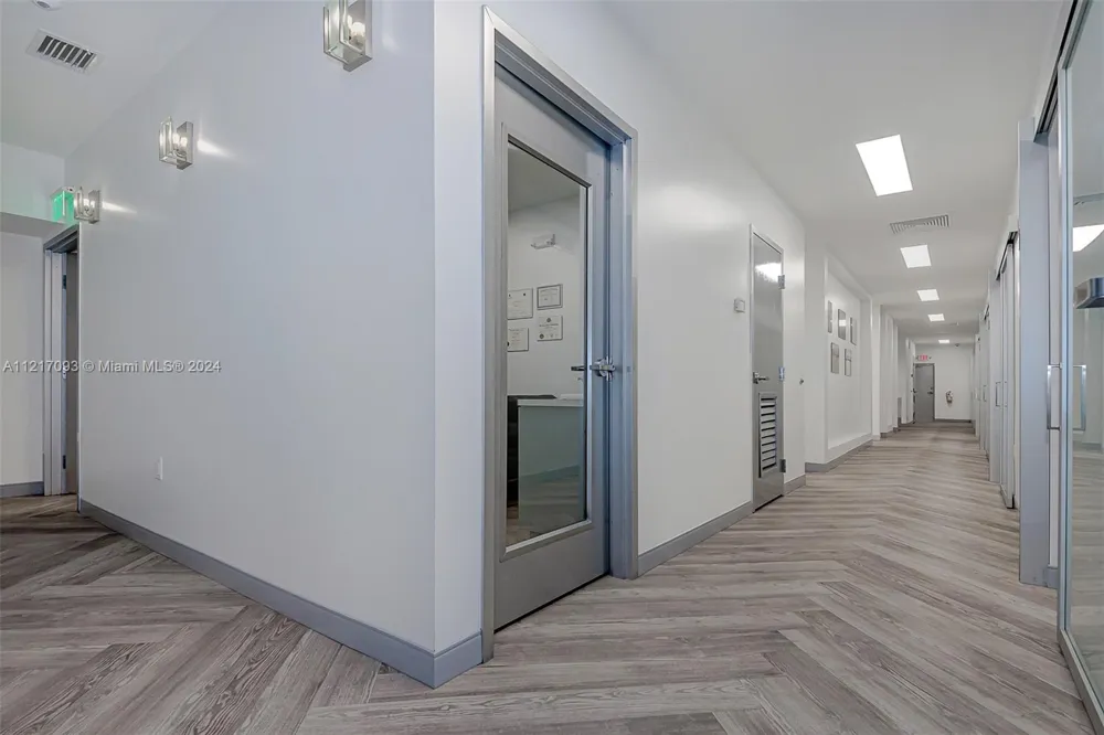 7700 Davie Road Ext Hollywood, FL 33024