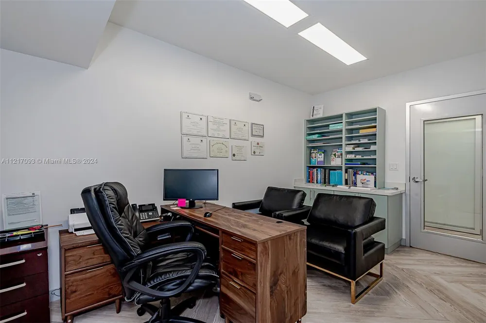7700 Davie Road Ext Hollywood, FL 33024