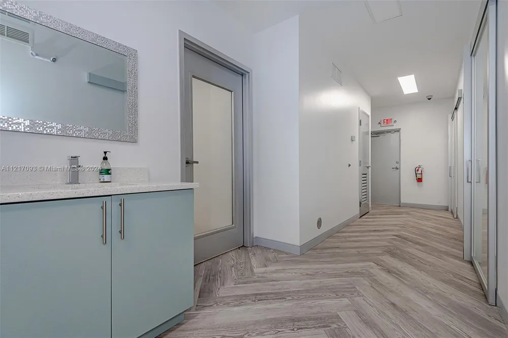 7700 Davie Road Ext Hollywood, FL 33024