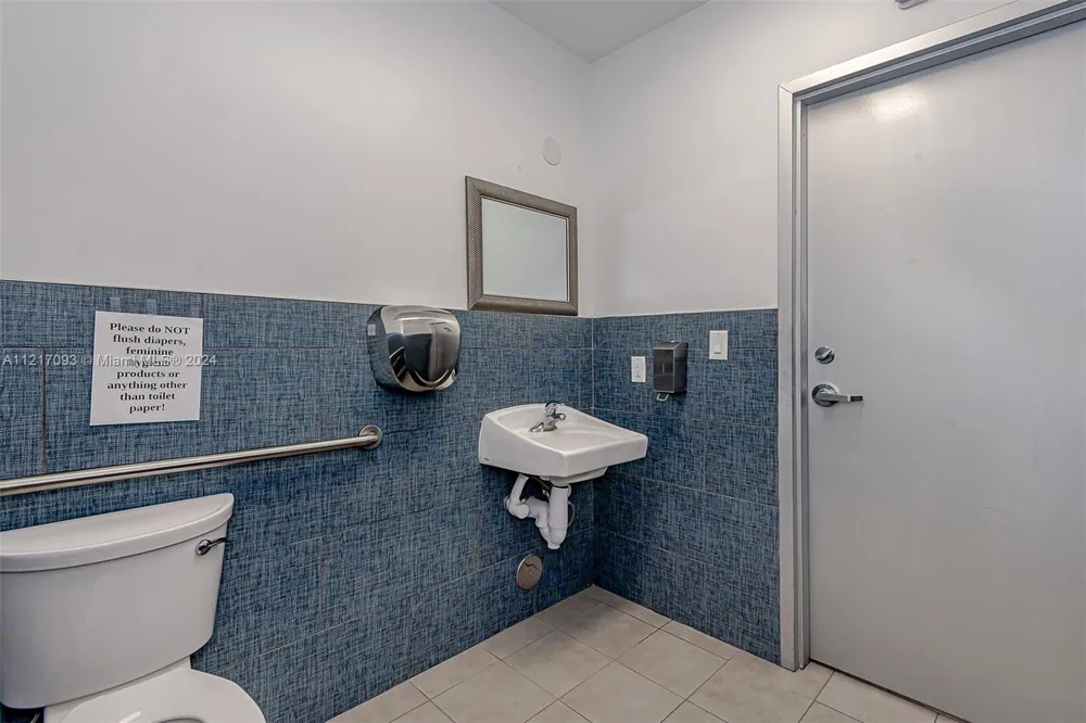 7700 Davie Road Ext Hollywood, FL 33024