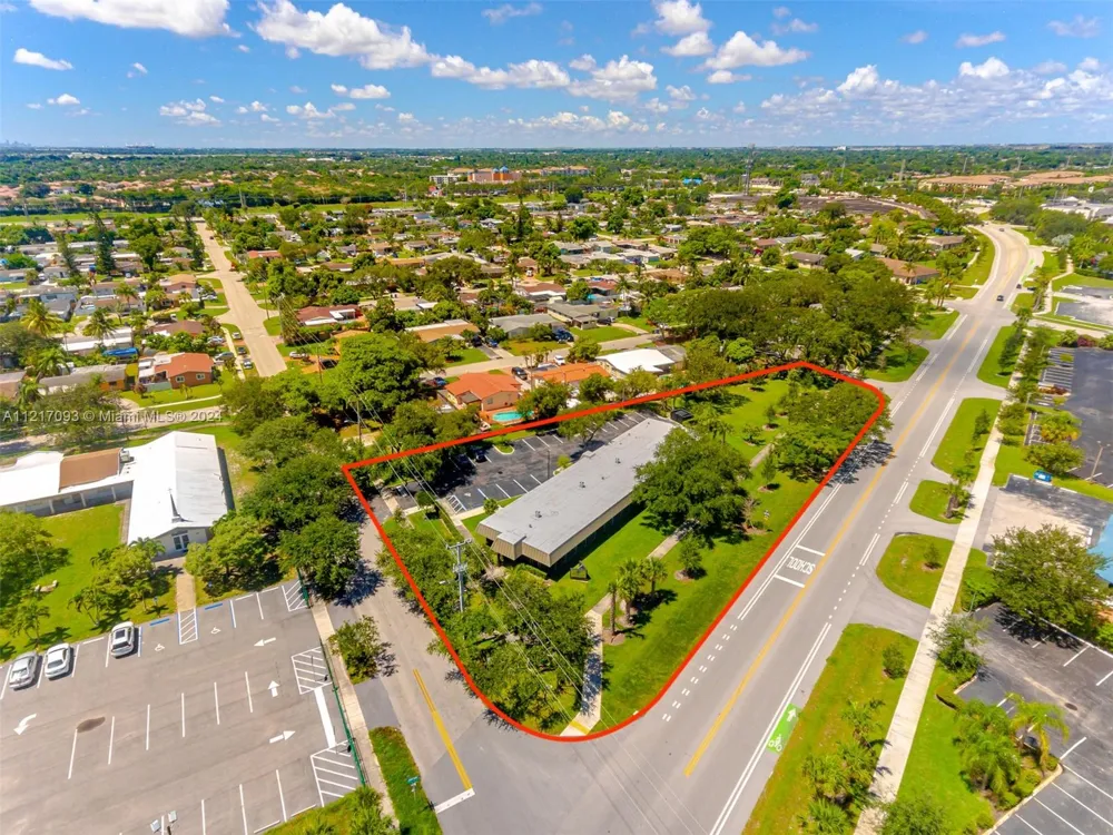 7700 Davie Road Ext Hollywood, FL 33024