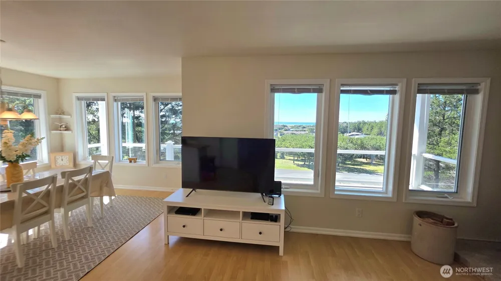 35602 J PLACE Ocean Park, WA 98640