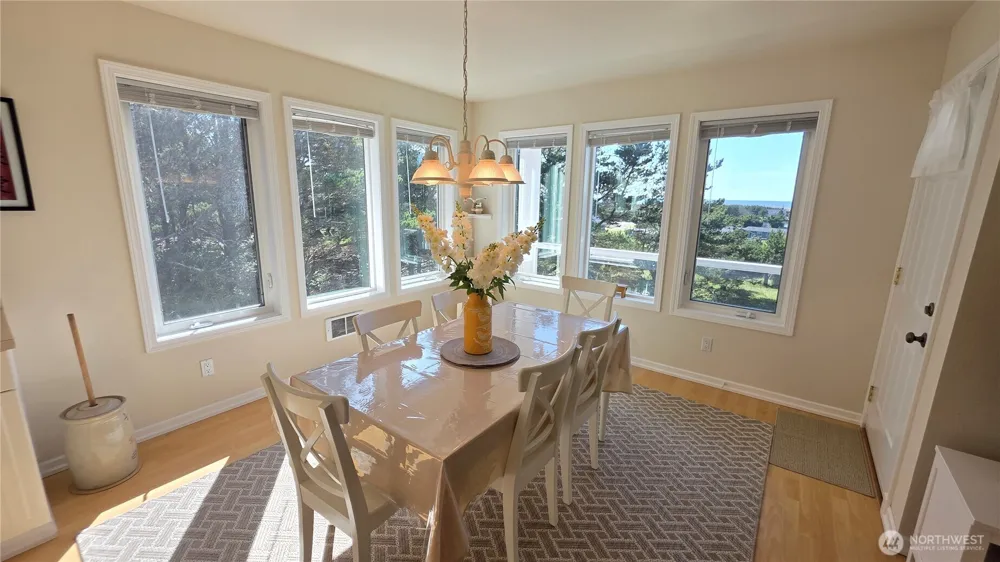 35602 J PLACE Ocean Park, WA 98640