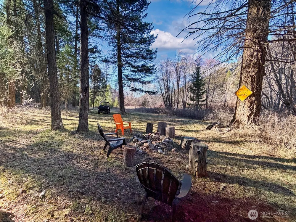 1721 Aeneas Valley Road Tonasket, WA 98855