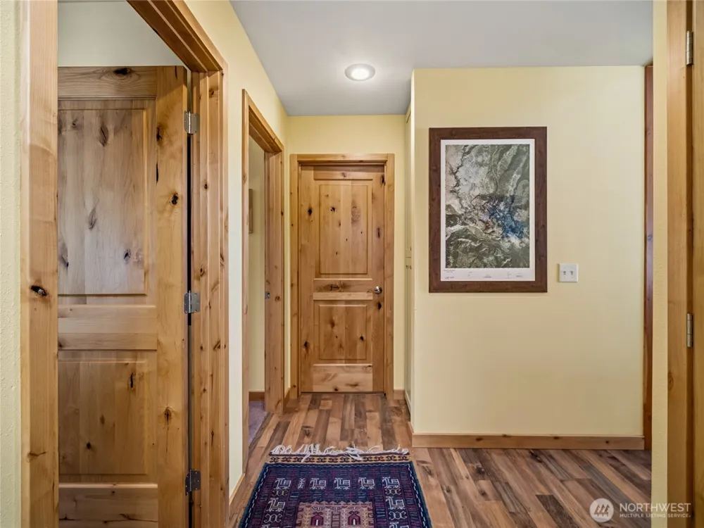 1721 Aeneas Valley Road Tonasket, WA 98855