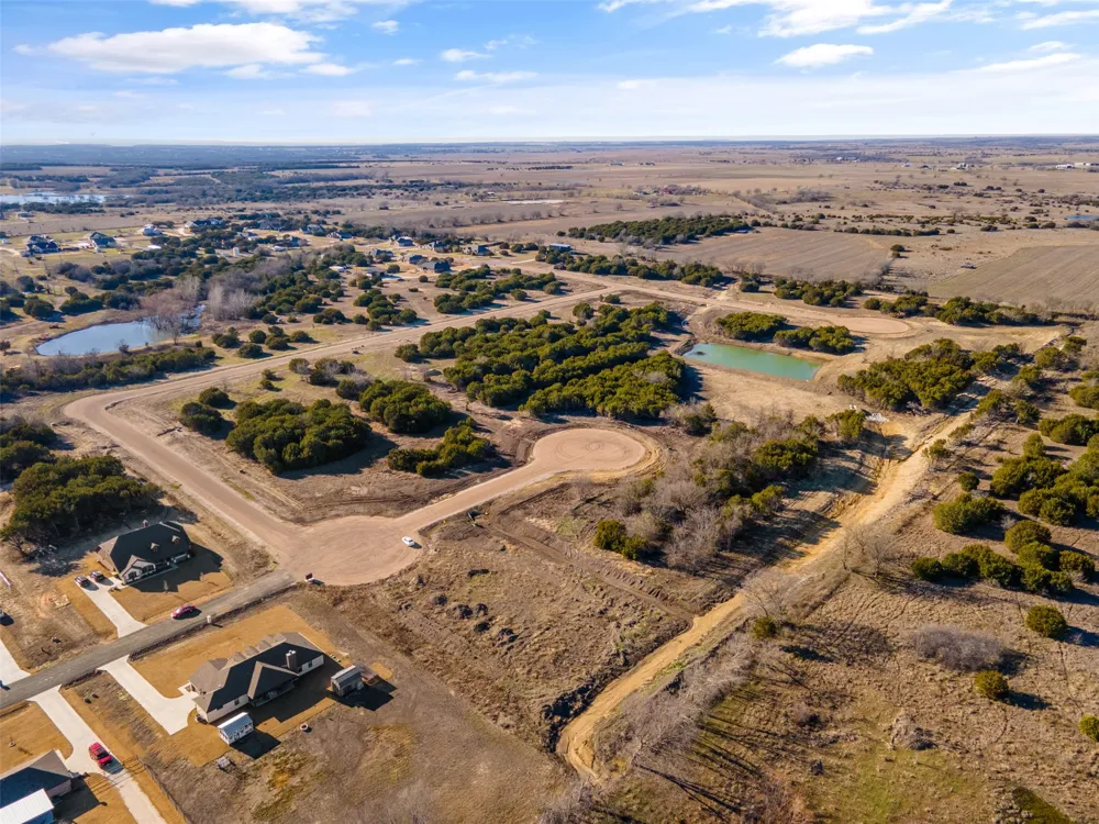 7612 Westover Hills Drive Rio Vista, TX 76093