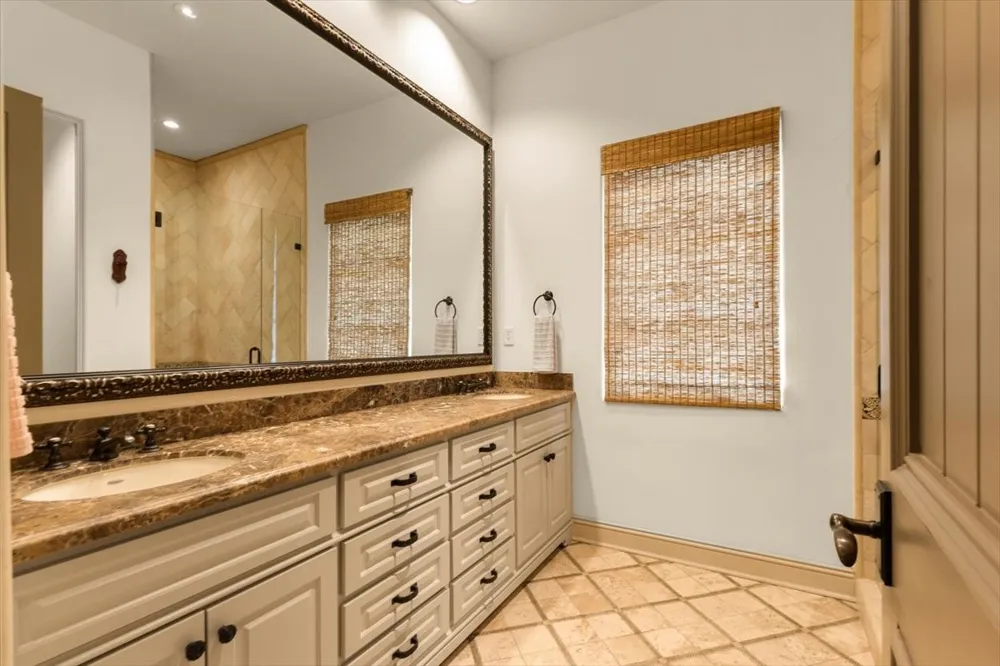 4573 Cascades Shoreline Drive Tyler, TX 75709
