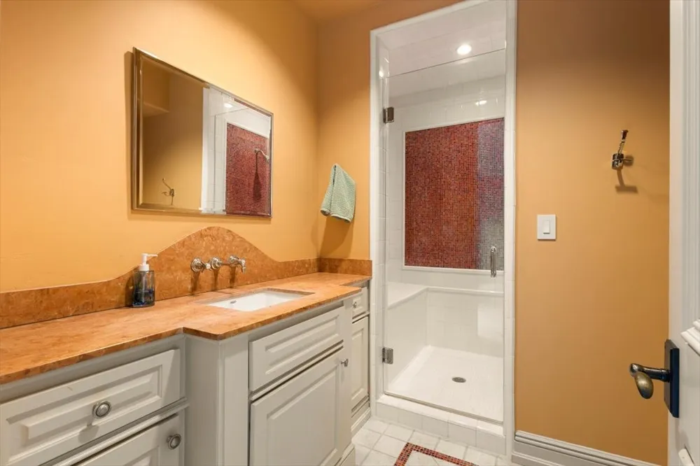 4573 Cascades Shoreline Drive Tyler, TX 75709