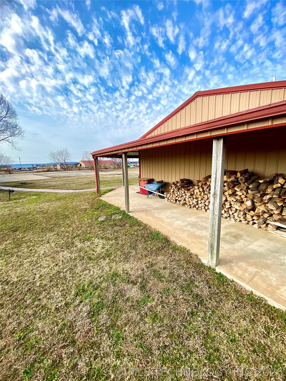 10092 Kennys Trucks Drive Mounds, OK 74047