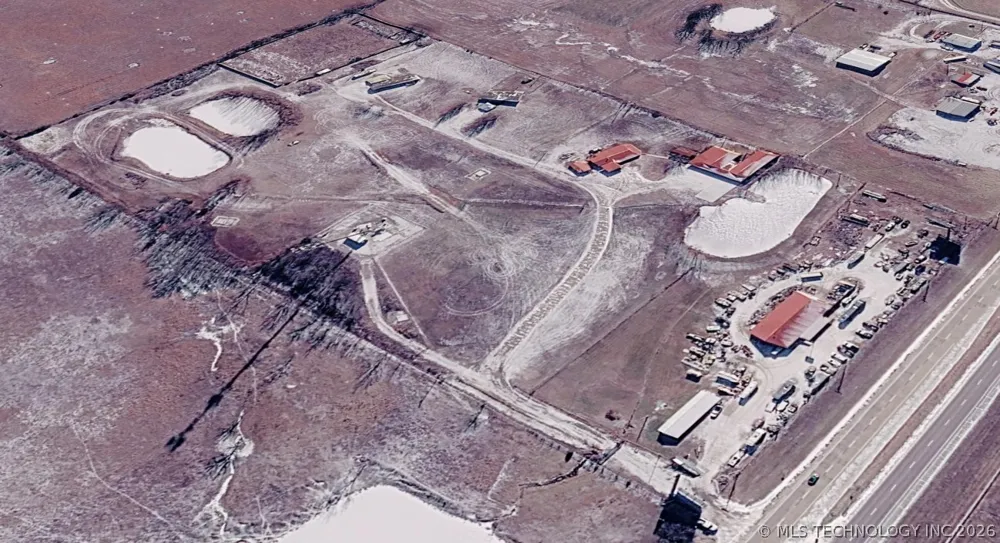 10092 Kennys Trucks Drive Mounds, OK 74047