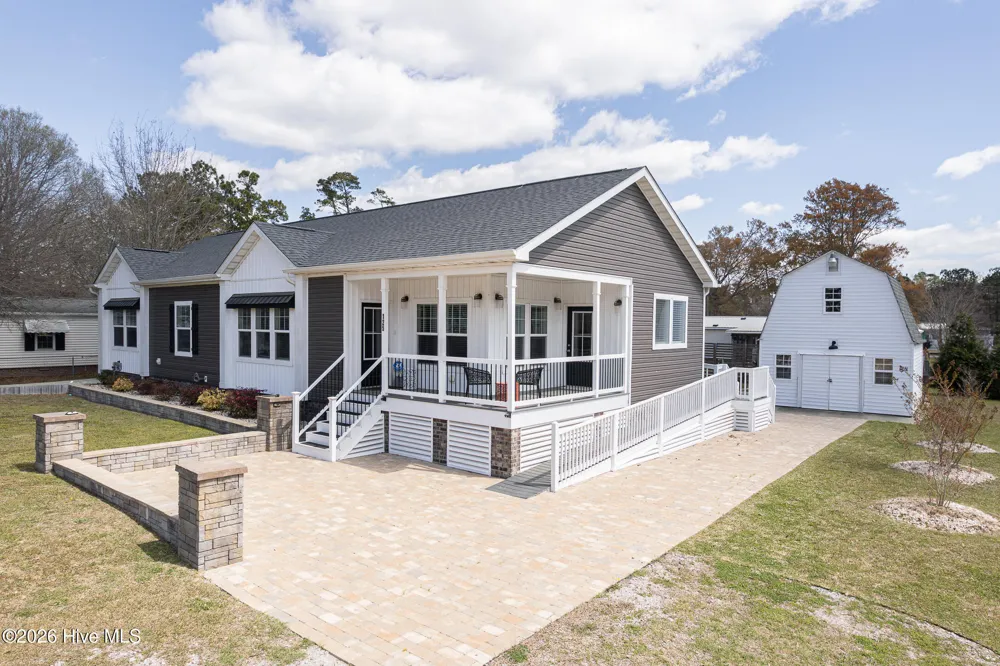 125 Lejeune Road Cape Carteret, NC 28584
