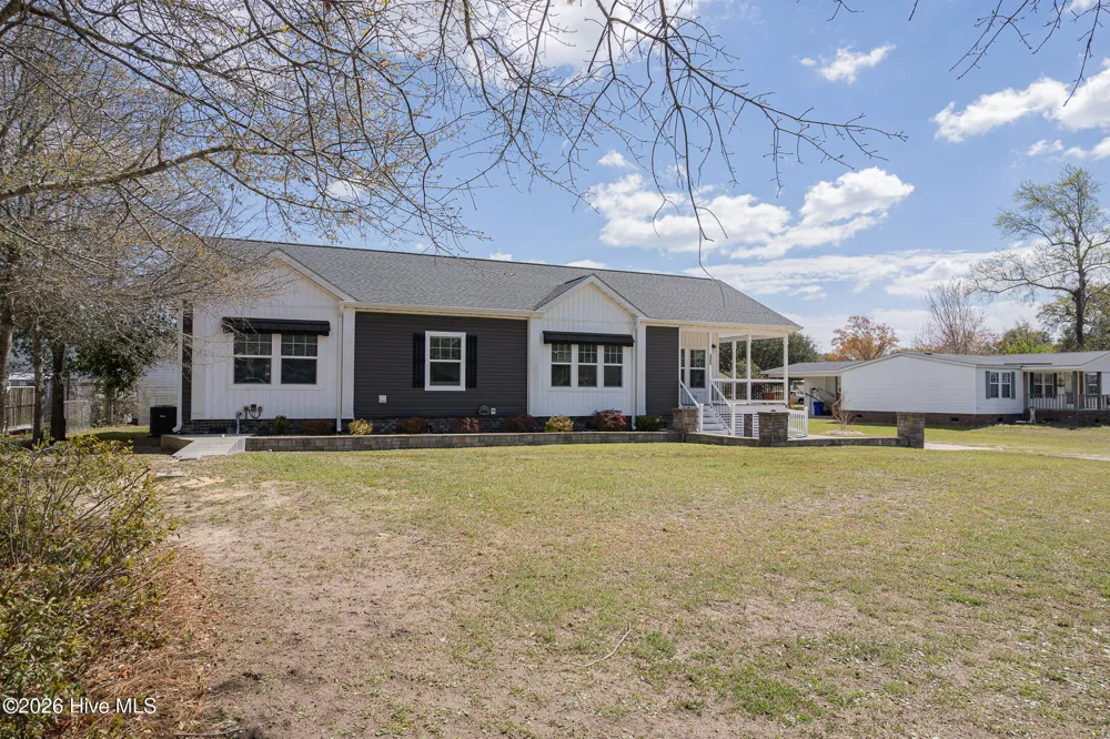 125 Lejeune Road Cape Carteret, NC 28584