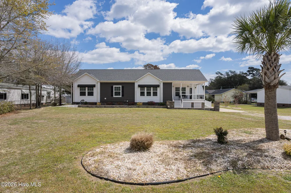 125 Lejeune Road Cape Carteret, NC 28584
