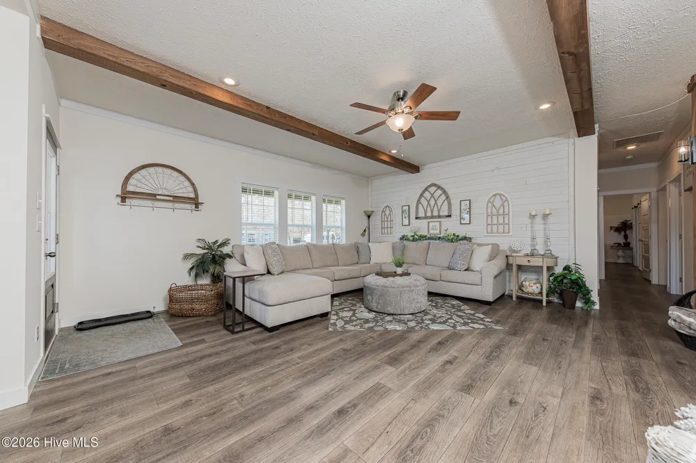 125 Lejeune Road Cape Carteret, NC 28584