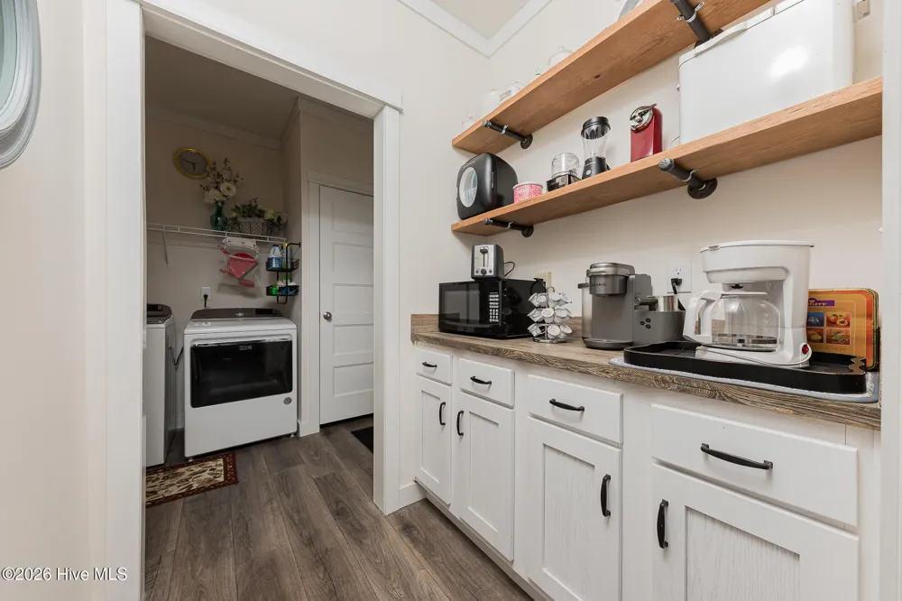 125 Lejeune Road Cape Carteret, NC 28584