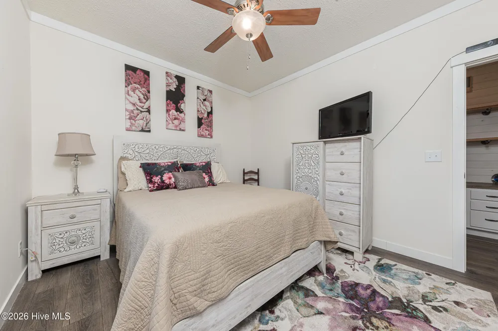 125 Lejeune Road Cape Carteret, NC 28584