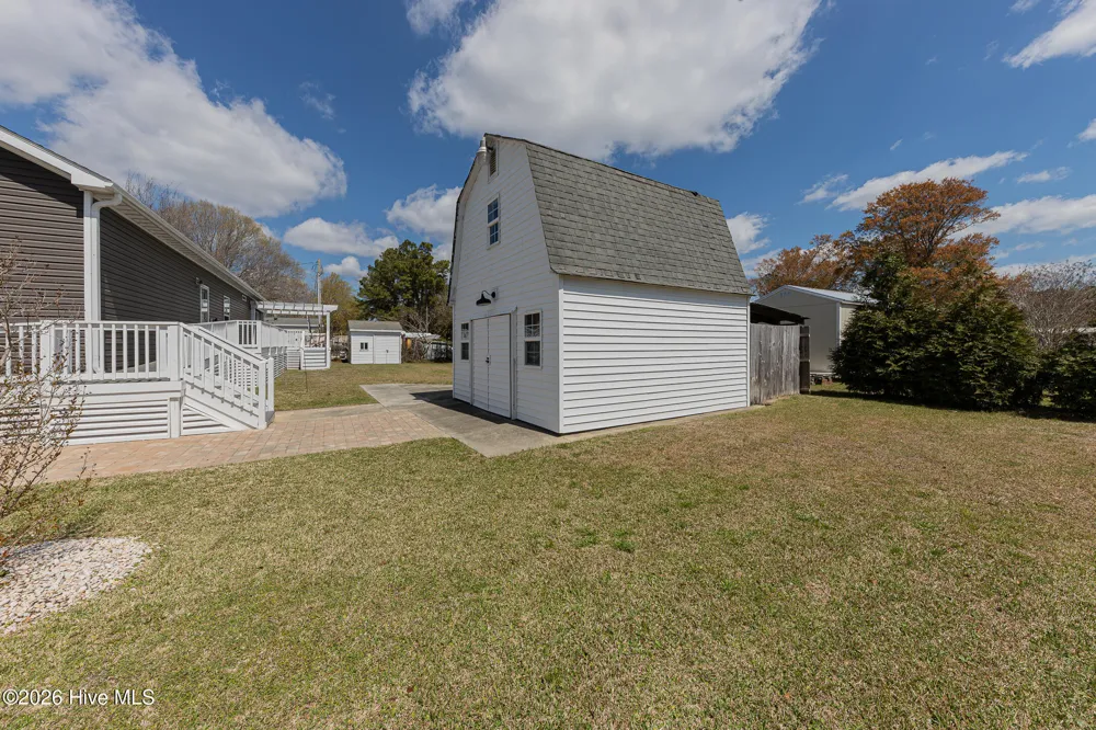 125 Lejeune Road Cape Carteret, NC 28584