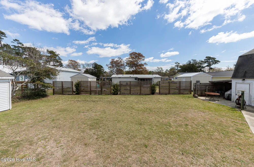 125 Lejeune Road Cape Carteret, NC 28584