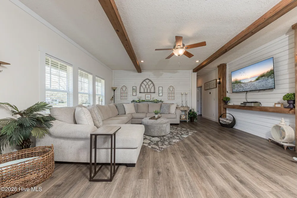 125 Lejeune Road Cape Carteret, NC 28584