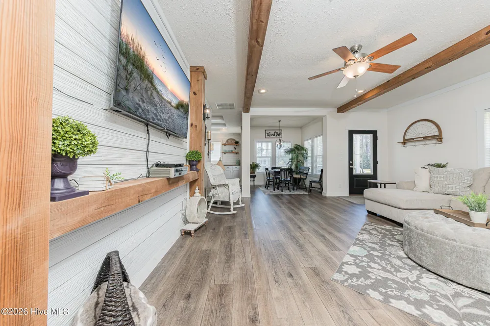 125 Lejeune Road Cape Carteret, NC 28584