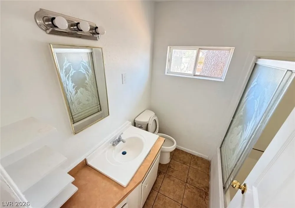 536 North Circle Las Vegas, NV 89119