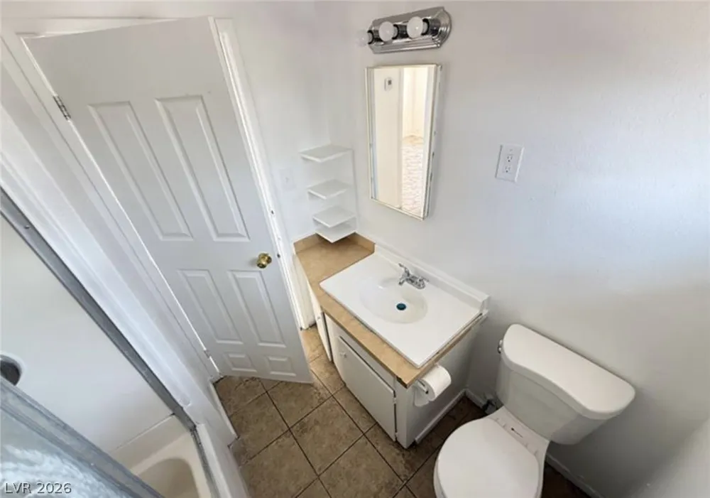 536 North Circle Las Vegas, NV 89119