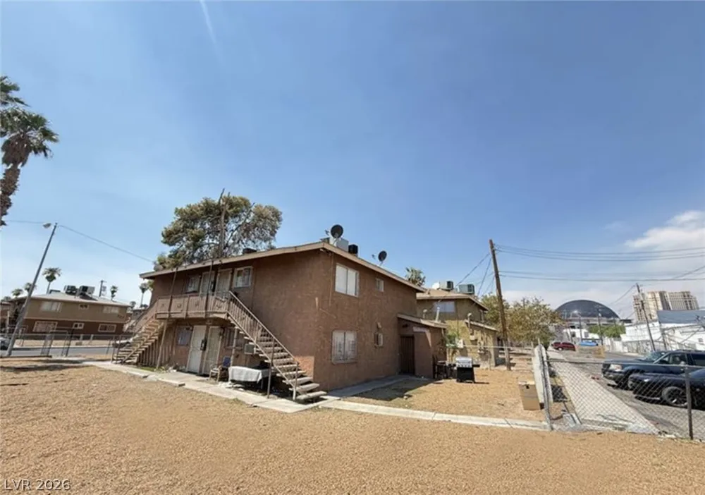 536 North Circle Las Vegas, NV 89119