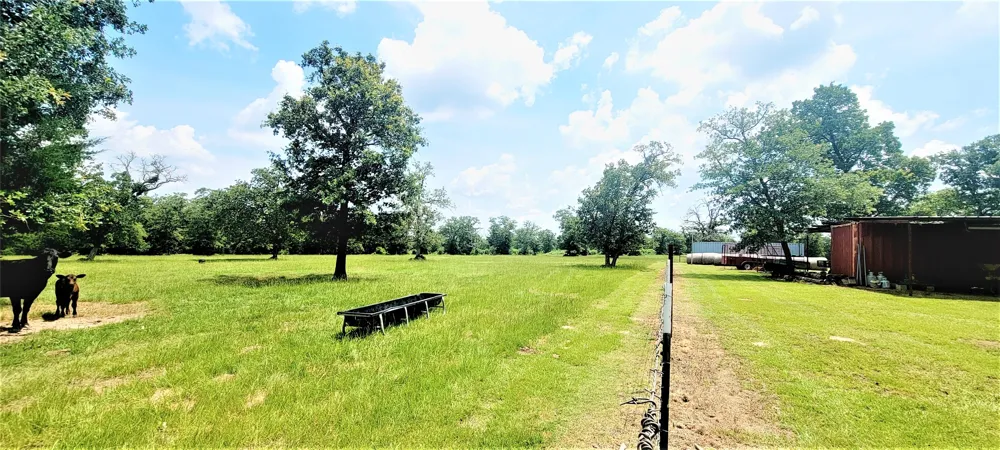 3321 County Road 457 Thorndale, TX 76577