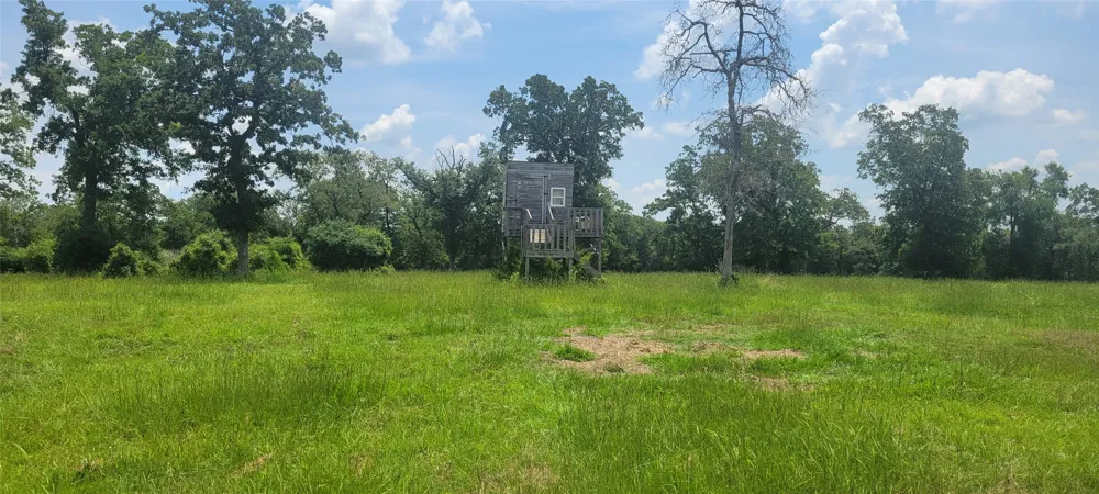3321 County Road 457 Thorndale, TX 76577