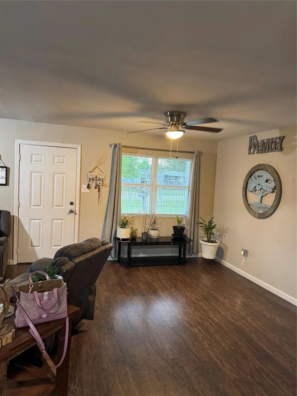632 Sharon Street Prairie View, TX 77484