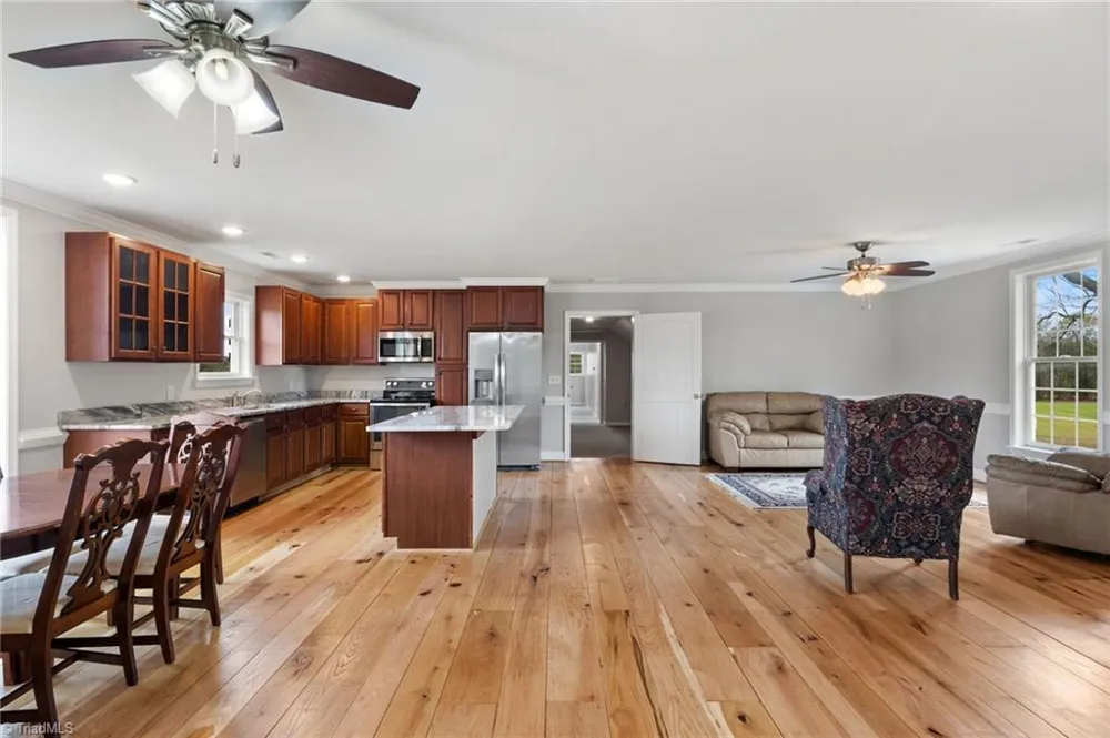 3627 Nc Highway 801 Mocksville, NC 27028