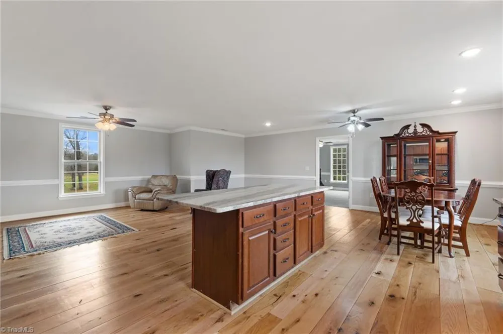 3627 Nc Highway 801 Mocksville, NC 27028