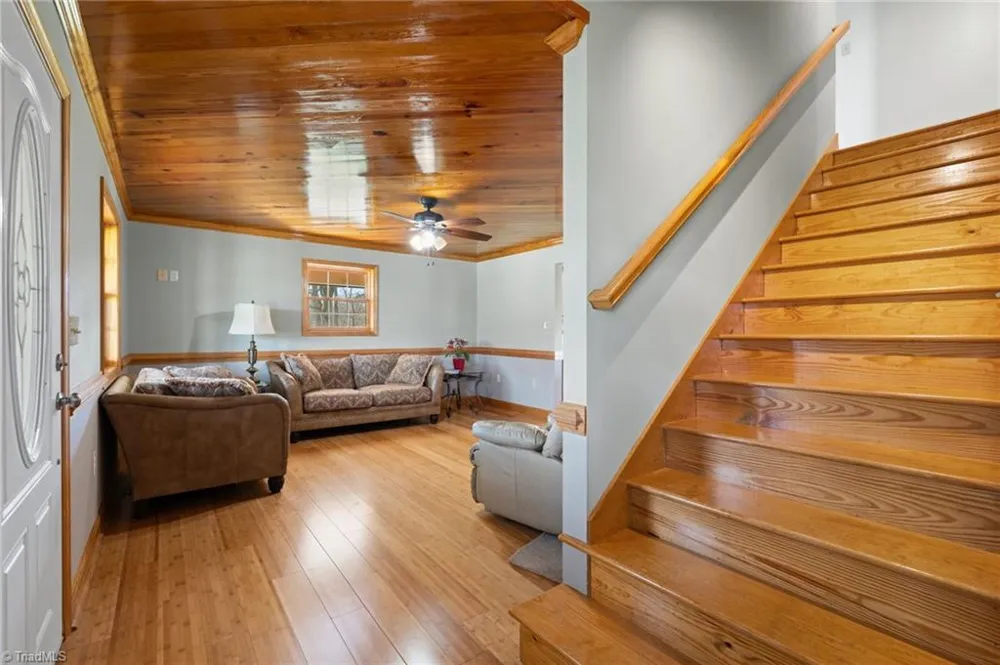 3627 Nc Highway 801 Mocksville, NC 27028