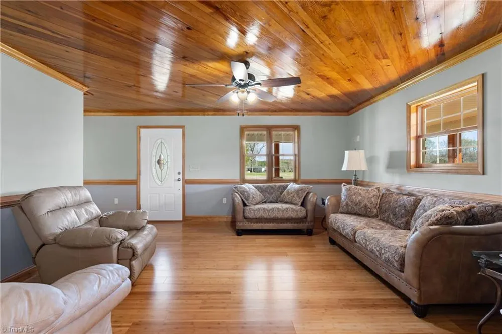 3627 Nc Highway 801 Mocksville, NC 27028