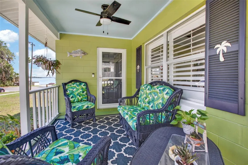 105 CENTRAL AVENUE Crescent City, FL 32112