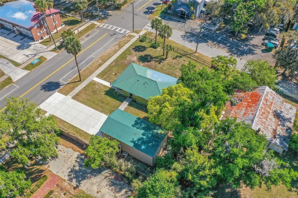 105 CENTRAL AVENUE Crescent City, FL 32112