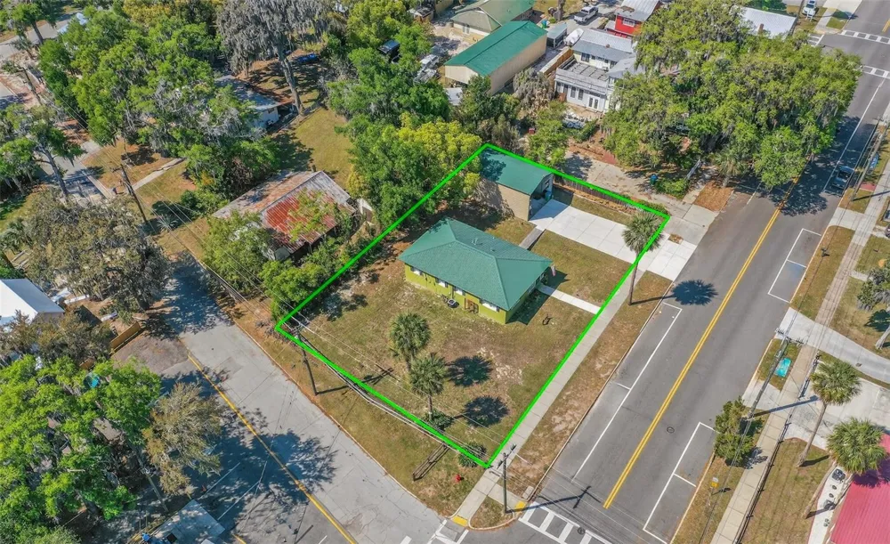 105 CENTRAL AVENUE Crescent City, FL 32112