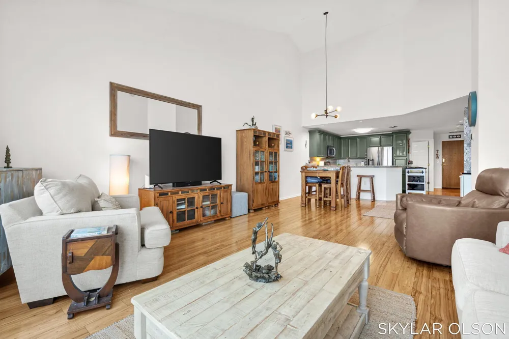 2964 Lakeshore Drive #E701 Muskegon City, MI 49441