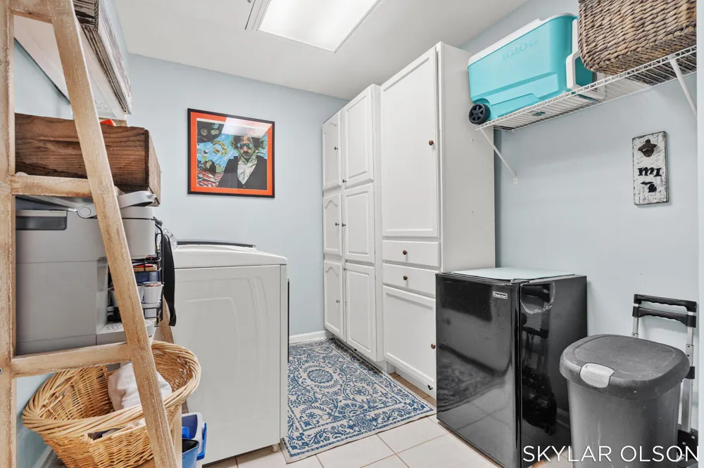 2964 Lakeshore Drive #E701 Muskegon City, MI 49441
