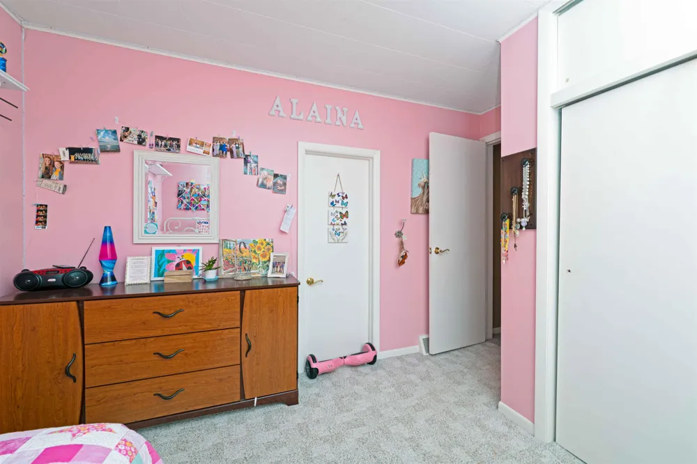 6740 S Eberhart Avenue Grant Township, MI 48617