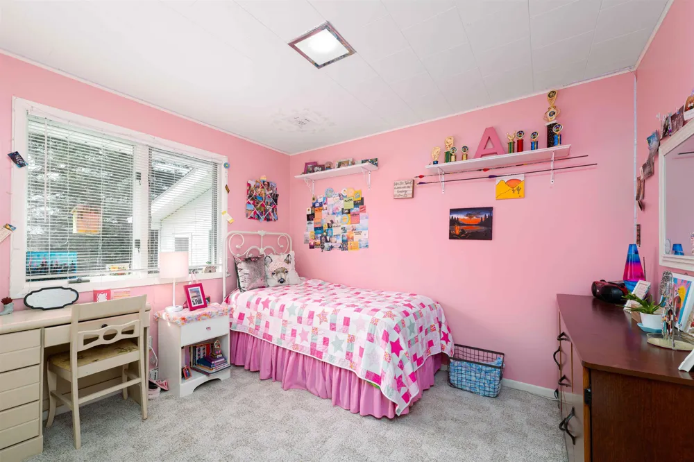 6740 S Eberhart Avenue Grant Township, MI 48617