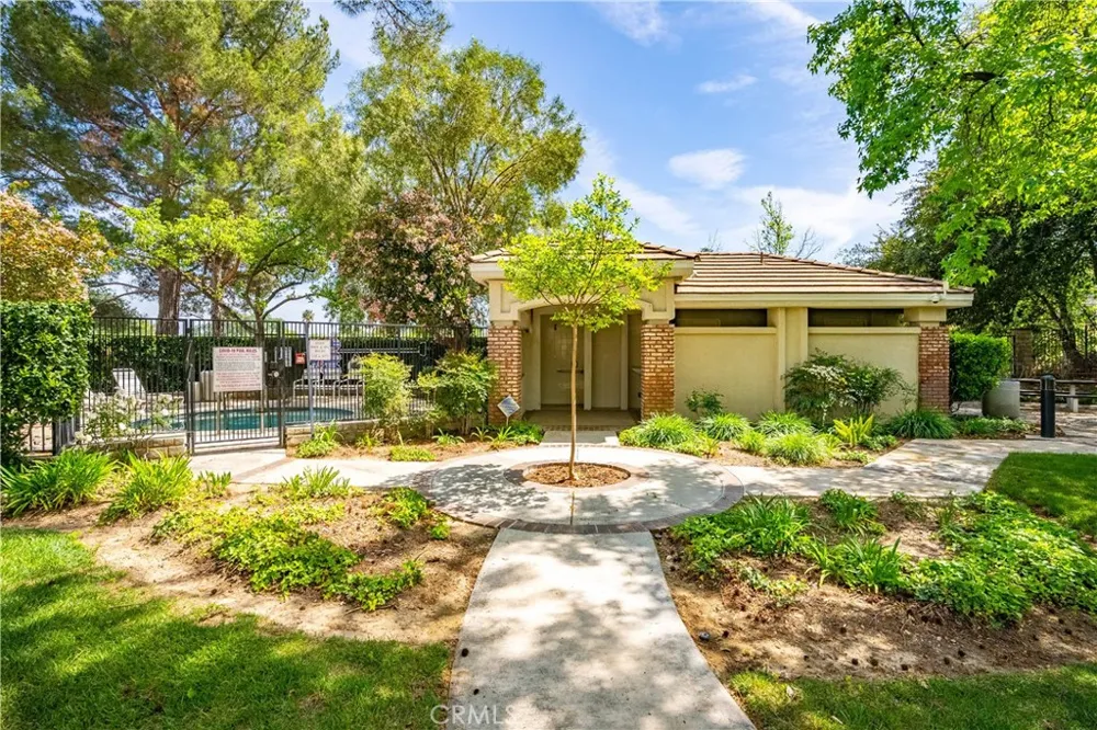 24526 Windsor Drive #A Valencia, CA 91355
