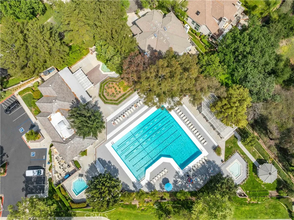 24526 Windsor Drive #A Valencia, CA 91355