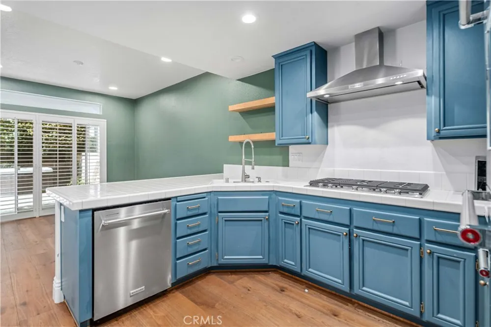 24526 Windsor Drive #A Valencia, CA 91355