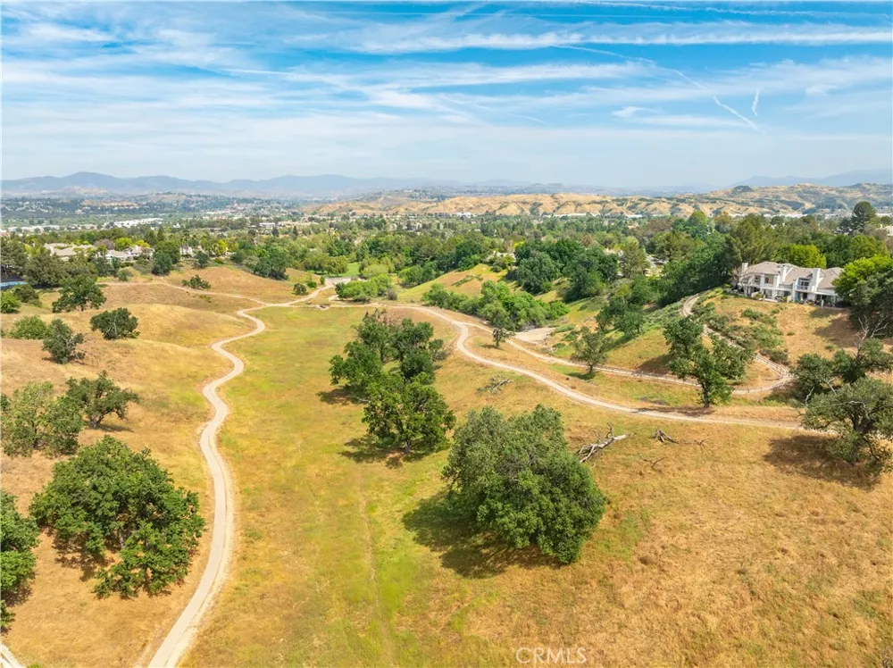 24526 Windsor Drive #A Valencia, CA 91355