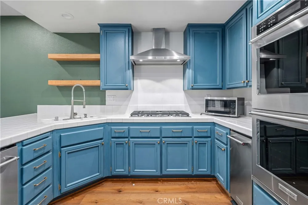 24526 Windsor Drive #A Valencia, CA 91355
